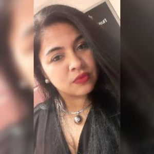 Meet your Posher, Alejandra